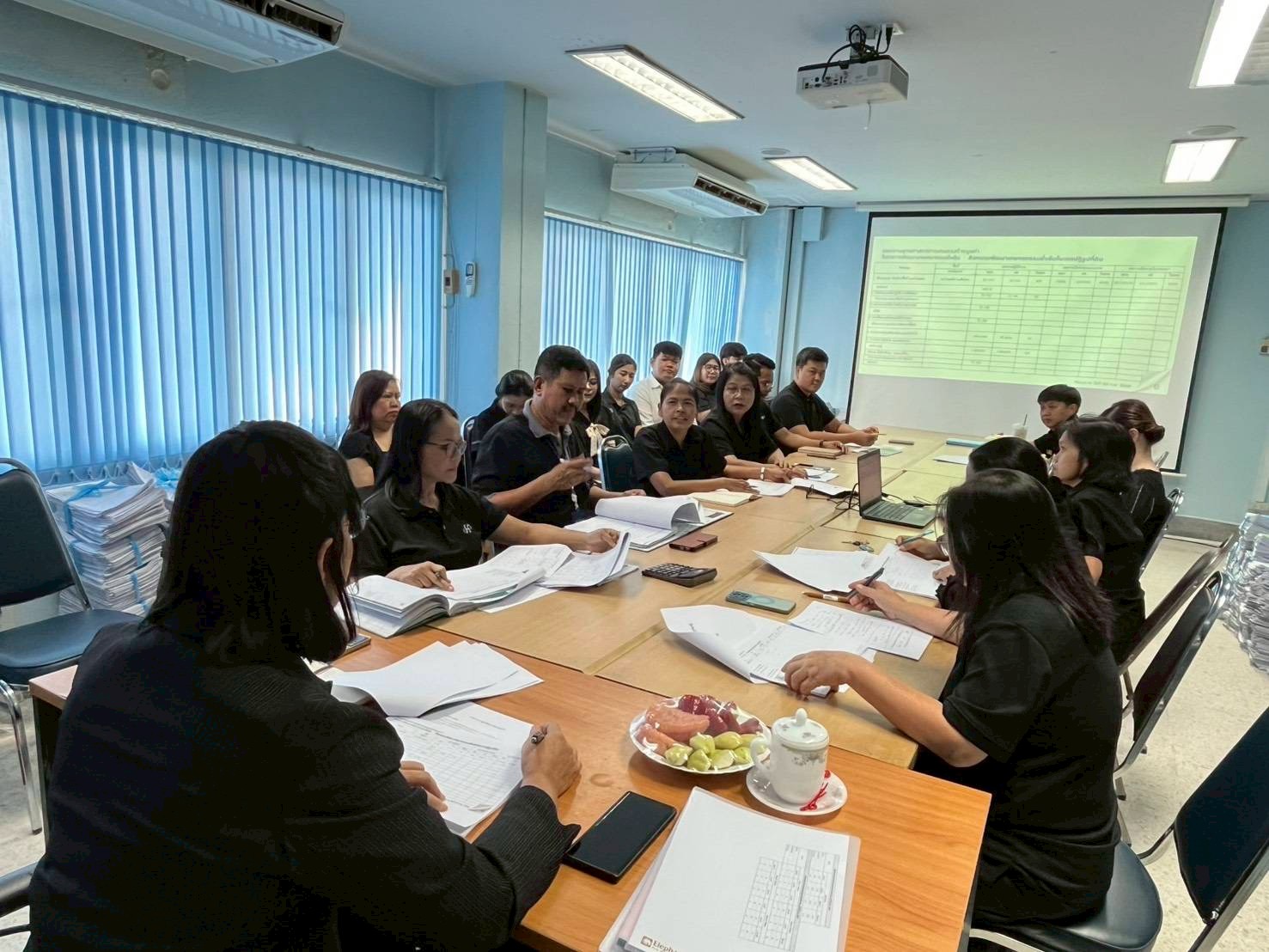 title - ผู้ตรวจราชการ ส.ป.ก. ประชุมติดตามผลการดำเนินงานตามแผนการตรวจราชการ ของ ส.ป.ก. ประจำปีงบประมาณ พ.ศ.2569 รอบที่ 1 จังหวัดสุราษฎร์ธานี